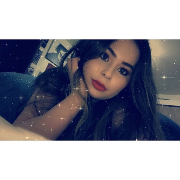 Meet your Posher, Misty - Picture 1 of 1